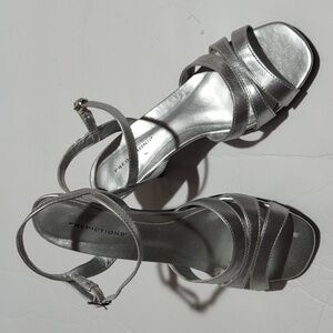 Prediction Silver Ankle-Strap Sandals with a Kitten Heel